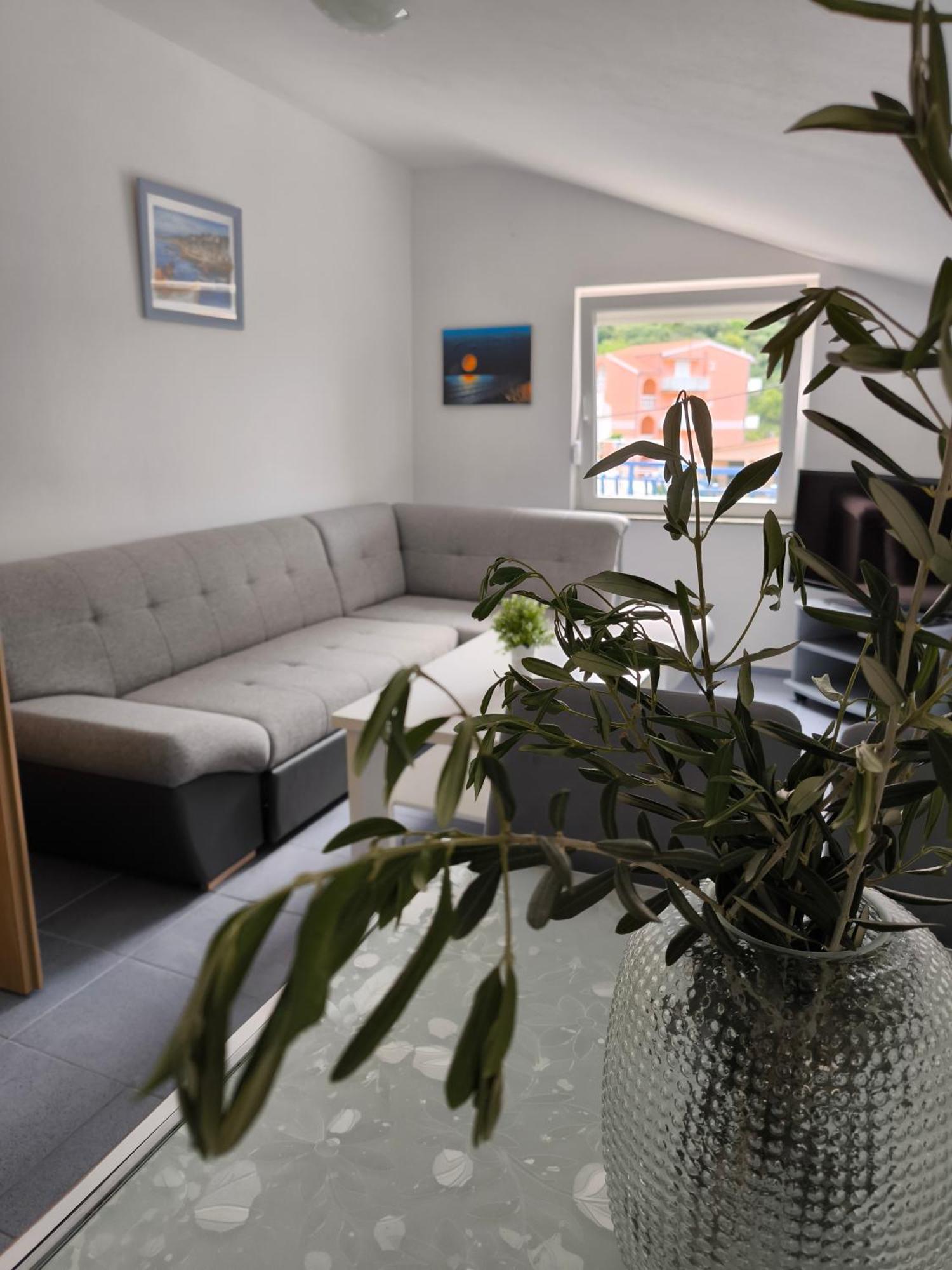Apartmani Baresic Podgora Eksteriør bilde