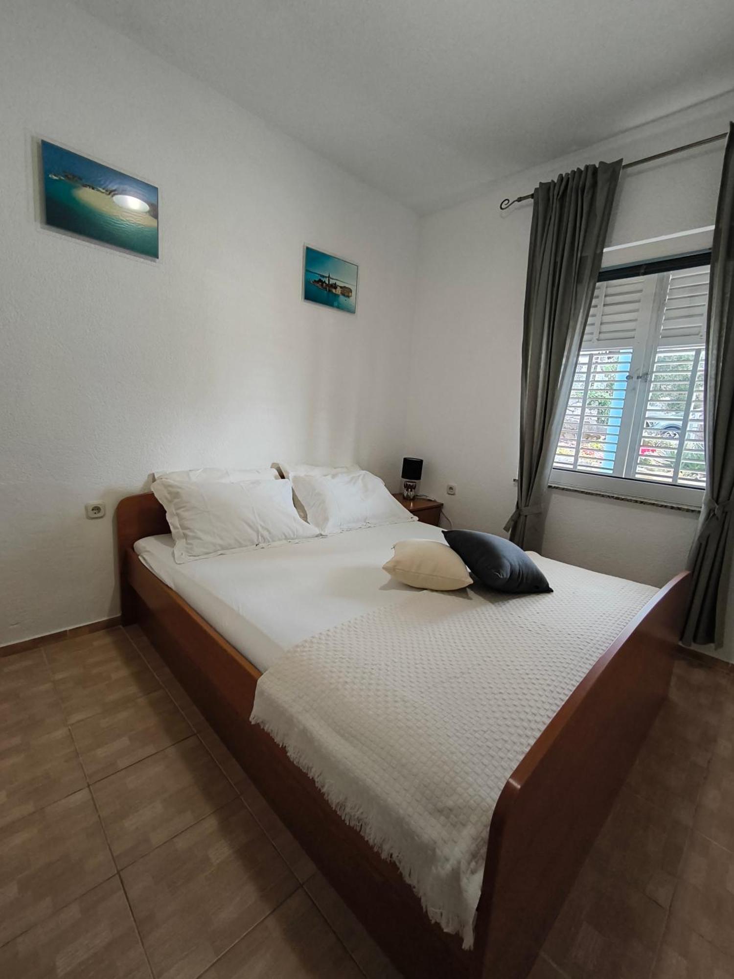 Apartmani Baresic Podgora Eksteriør bilde