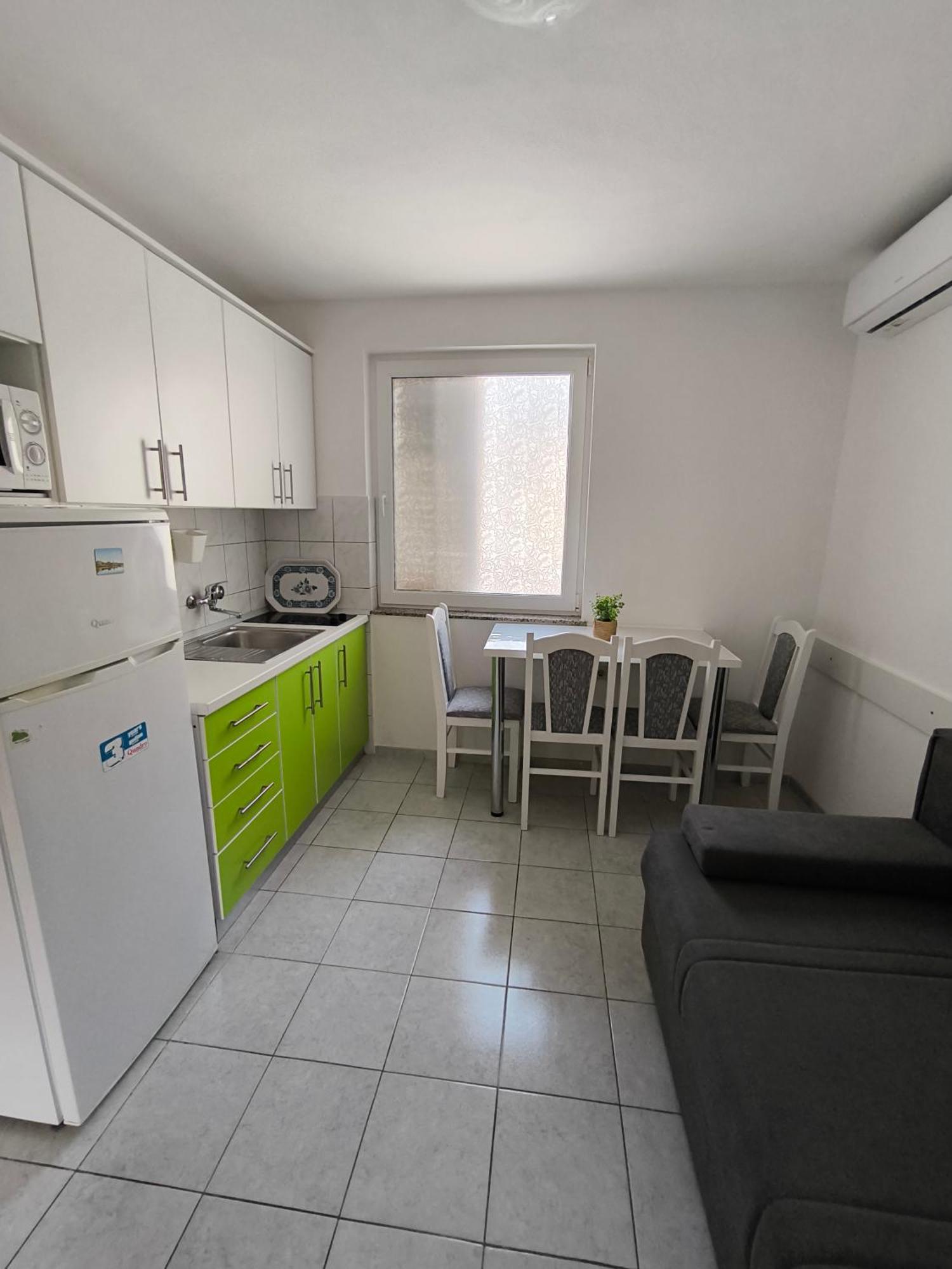 Apartmani Baresic Podgora Eksteriør bilde