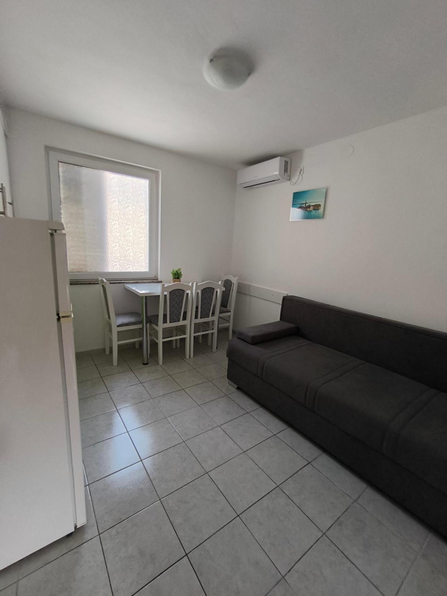 Apartmani Baresic Podgora Eksteriør bilde